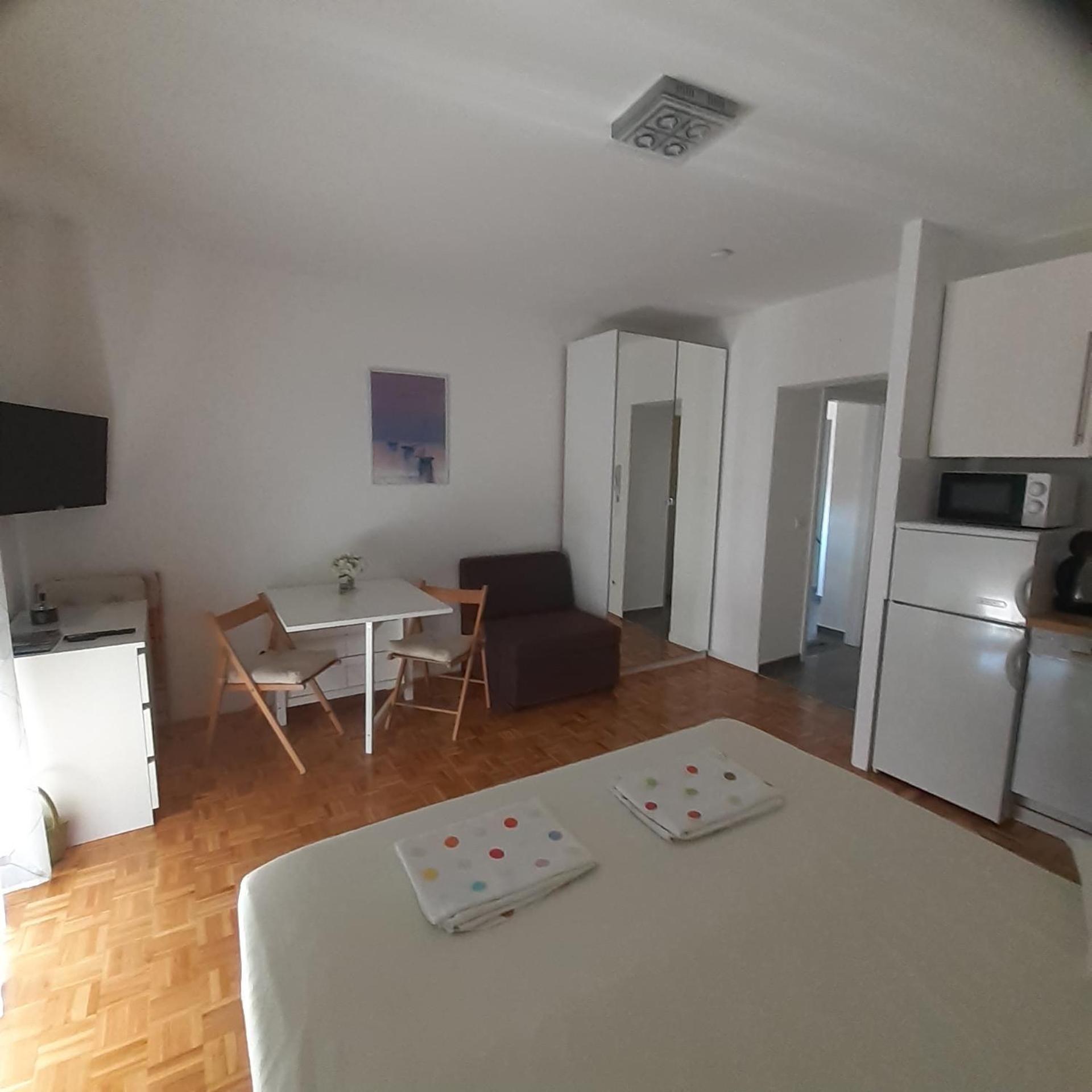 Apartmani Kramar سيلتسي الغرفة الصورة